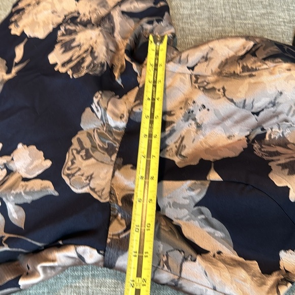 XSCAPE Satin Halter Neck Fit & Flare Floral Print Mini Dress - Picture 11 of 14